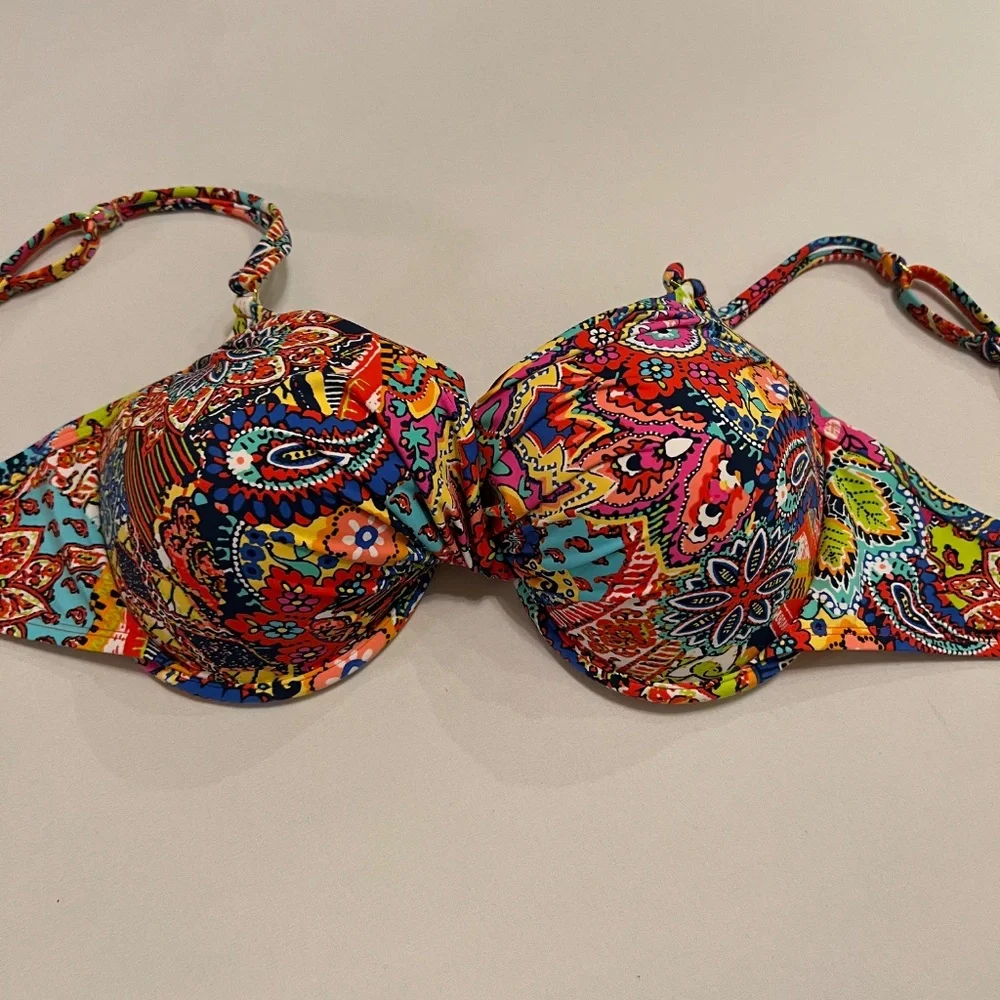 BLEU ROD BEATTIE Twist-Front Bikini Top Multi Paisley Sz 12